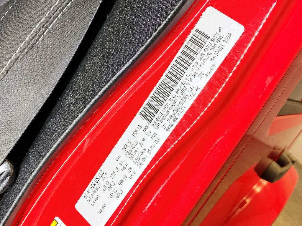 2018 Jeep Wrangler JK Unlimited Sahara 4x4 - 22982365 - 59