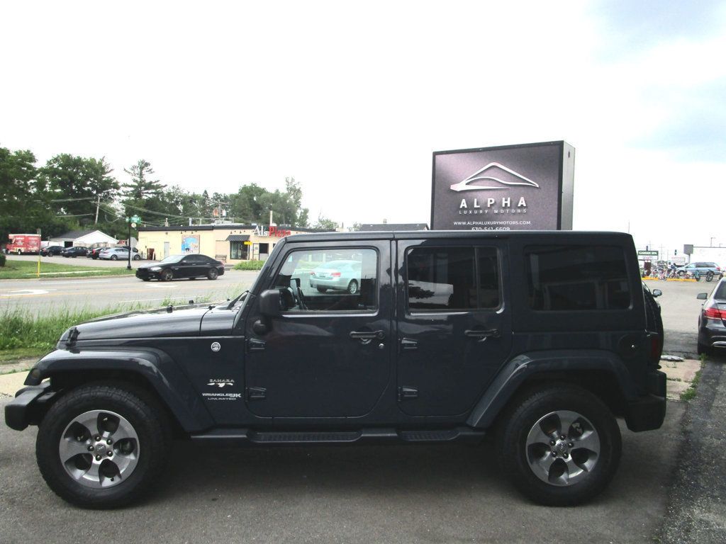 2018 Jeep Wrangler Unlimited Sahara photo 10