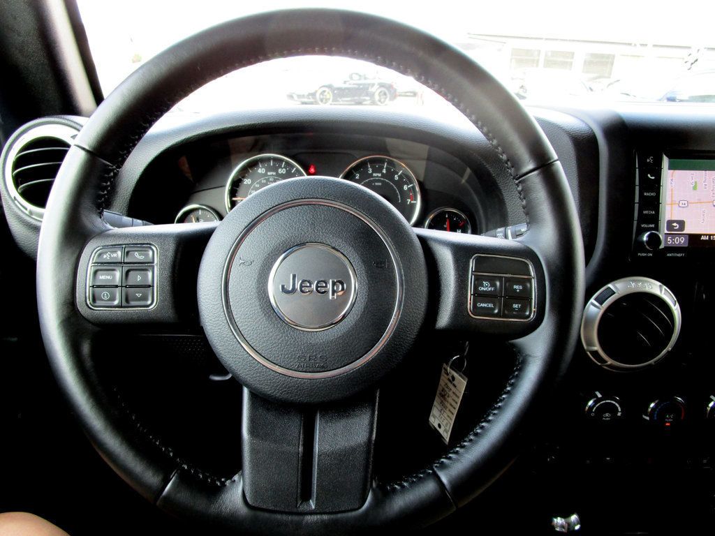 2018 Jeep Wrangler Unlimited Sahara photo 18
