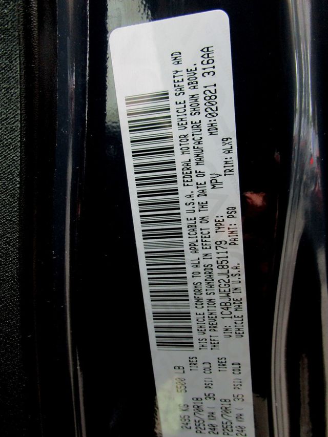 2018 Jeep Wrangler JK Unlimited Sahara 4x4 - 22866459 - 34