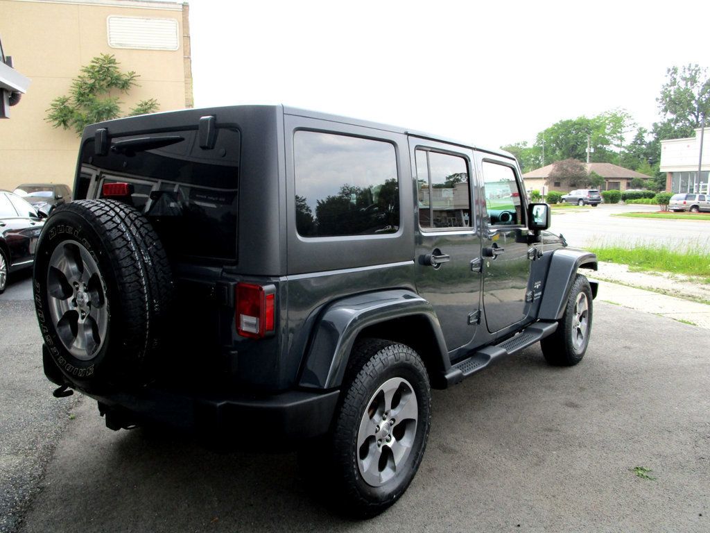 2018 Jeep Wrangler Unlimited Sahara photo 7
