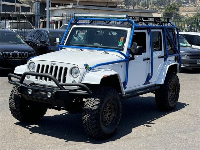 2018 Jeep Wrangler JK Unlimited Sahara 4x4 - 22468704 - 13