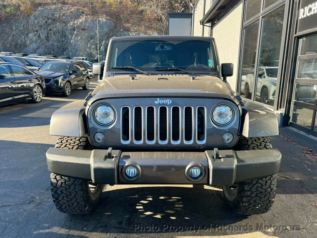 2018 Jeep Wrangler JK Unlimited Sahara 4x4 - 22637246 - 5