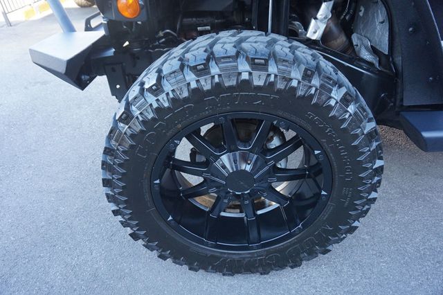 2018 Jeep Wrangler JK Unlimited SAHARA, 4X4, PREMIUM WHEELS, ALL TERRAIN TIRES, HARD TOP - 23021784 - 12