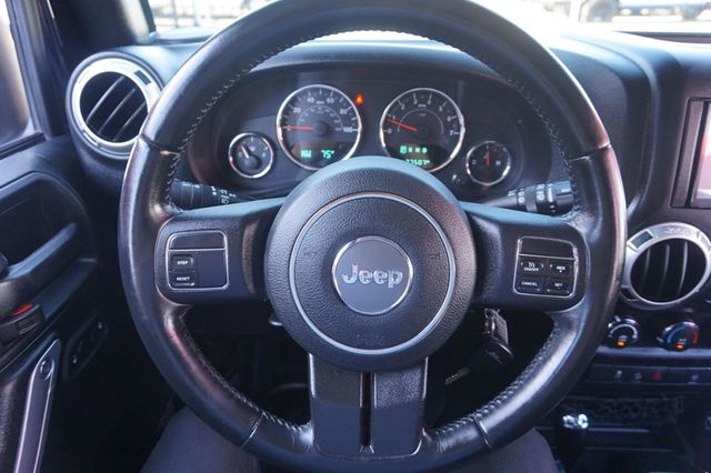 2018 Jeep Wrangler JK Unlimited SAHARA, 4X4, PREMIUM WHEELS, ALL TERRAIN TIRES, HARD TOP - 23021784 - 24