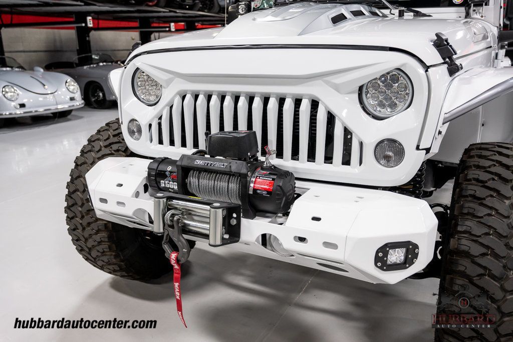 2018 Jeep Wrangler JK Unlimited Sport 4x4 - 22953927 - 14