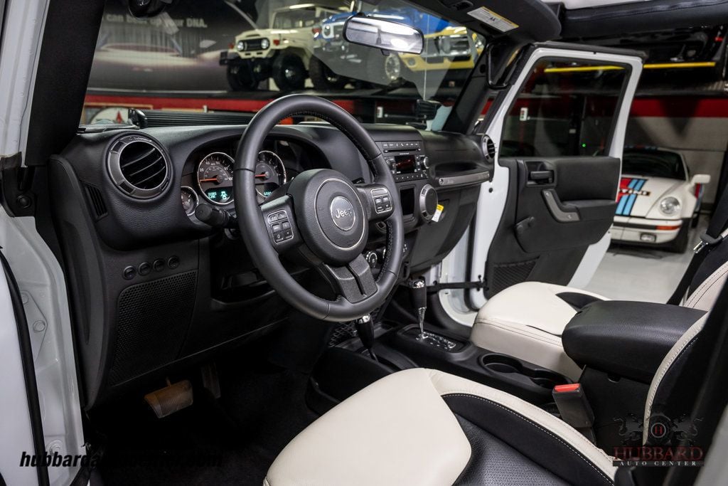 2018 Jeep Wrangler JK Unlimited Sport 4x4 - 22953927 - 19