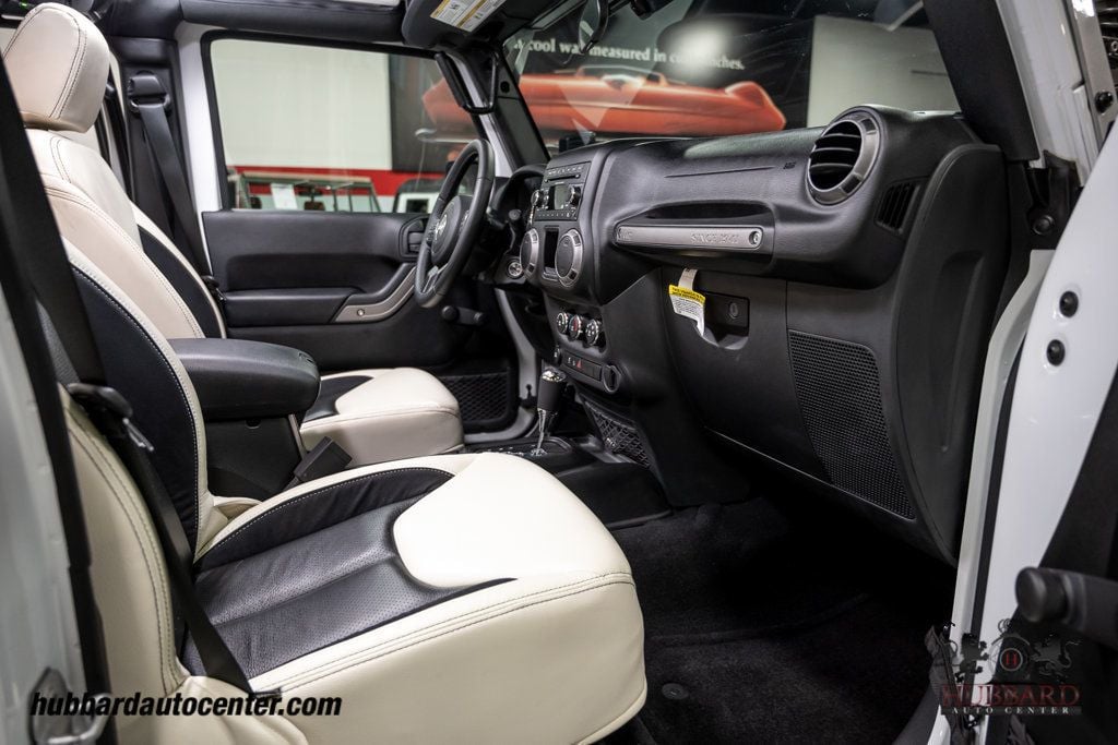 2018 Jeep Wrangler JK Unlimited Sport 4x4 - 22953927 - 28