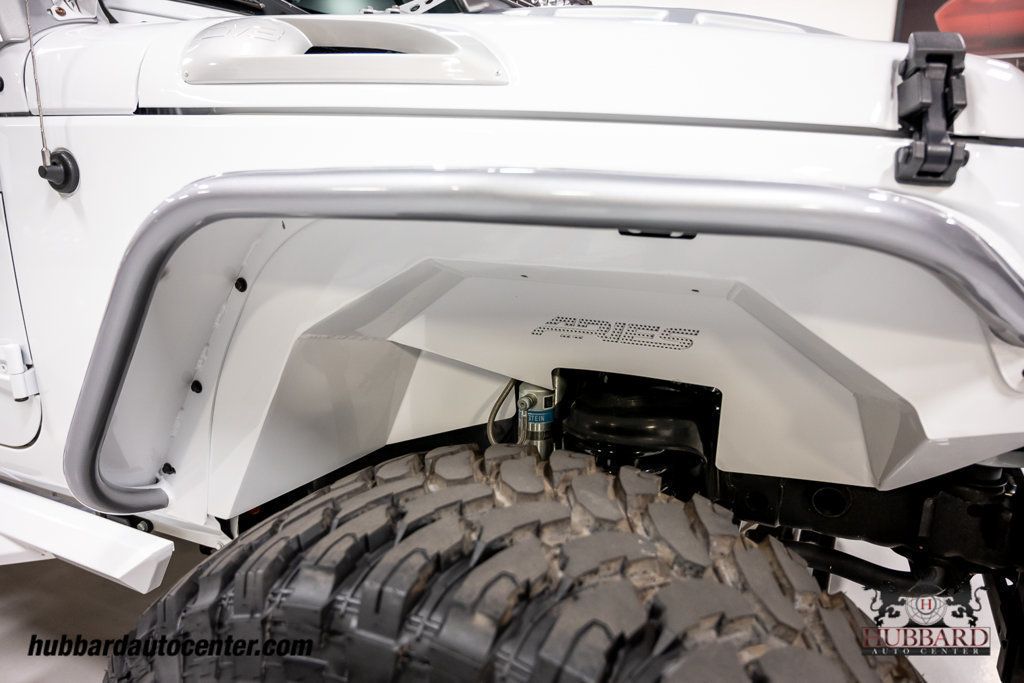 2018 Jeep Wrangler JK Unlimited Sport 4x4 - 22953927 - 44