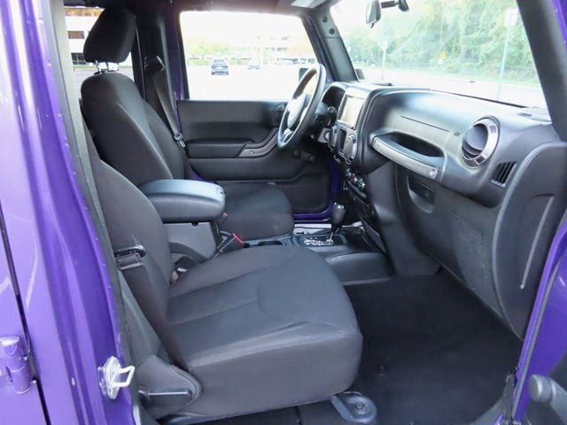 2018 Jeep Wrangler JK Unlimited Sport 4x4 - 22910630 - 19