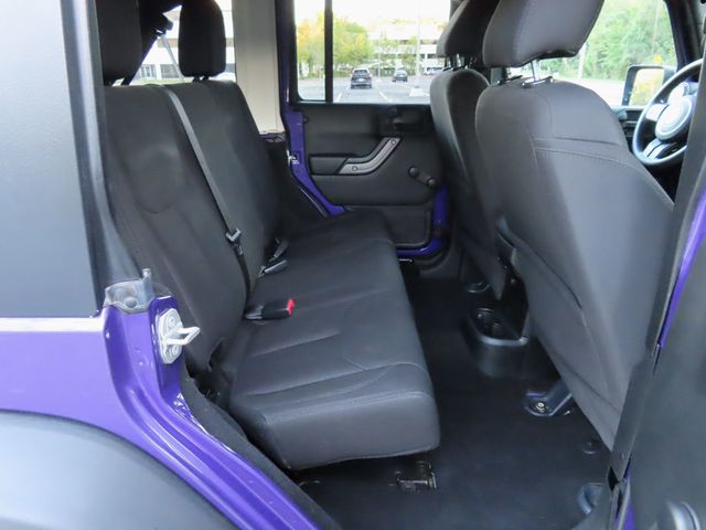 2018 Jeep Wrangler JK Unlimited Sport 4x4 - 22910630 - 22