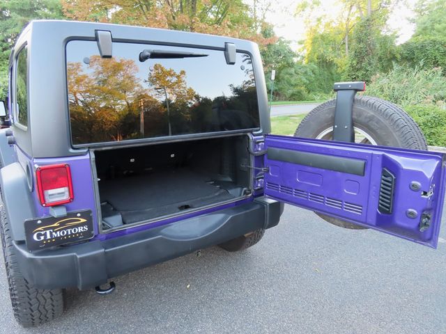 2018 Jeep Wrangler JK Unlimited Sport 4x4 - 22910630 - 37