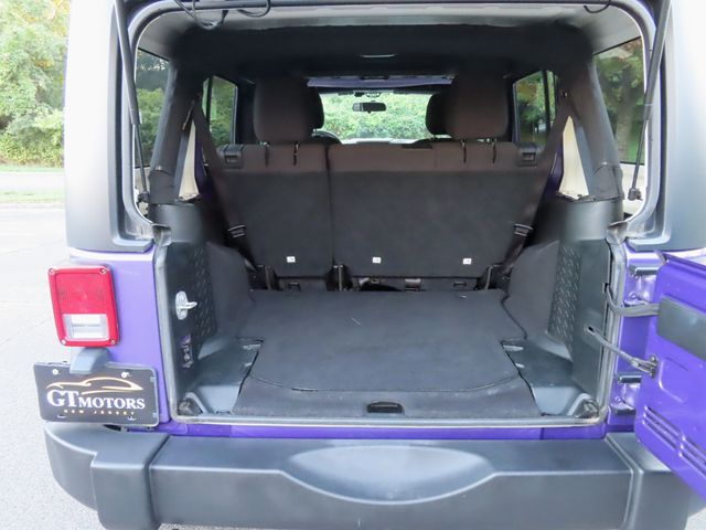 2018 Jeep Wrangler JK Unlimited Sport 4x4 - 22910630 - 38