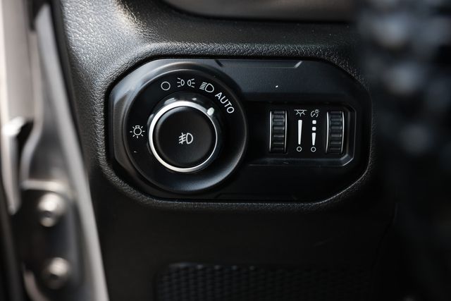 2018 Jeep Wrangler JK Unlimited Sport 4x4 - 23024833 - 48