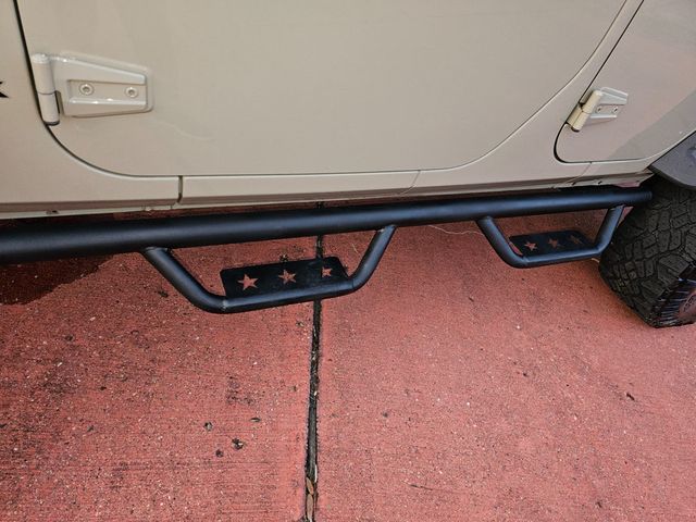 2018 Jeep Wrangler JK Unlimited Sport 4x4 - 19138003 - 24
