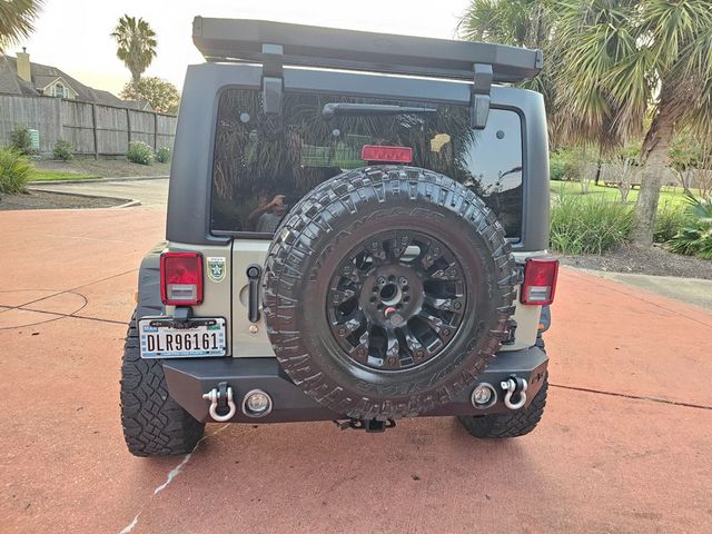 2018 Jeep Wrangler JK Unlimited Sport 4x4 - 19138003 - 4