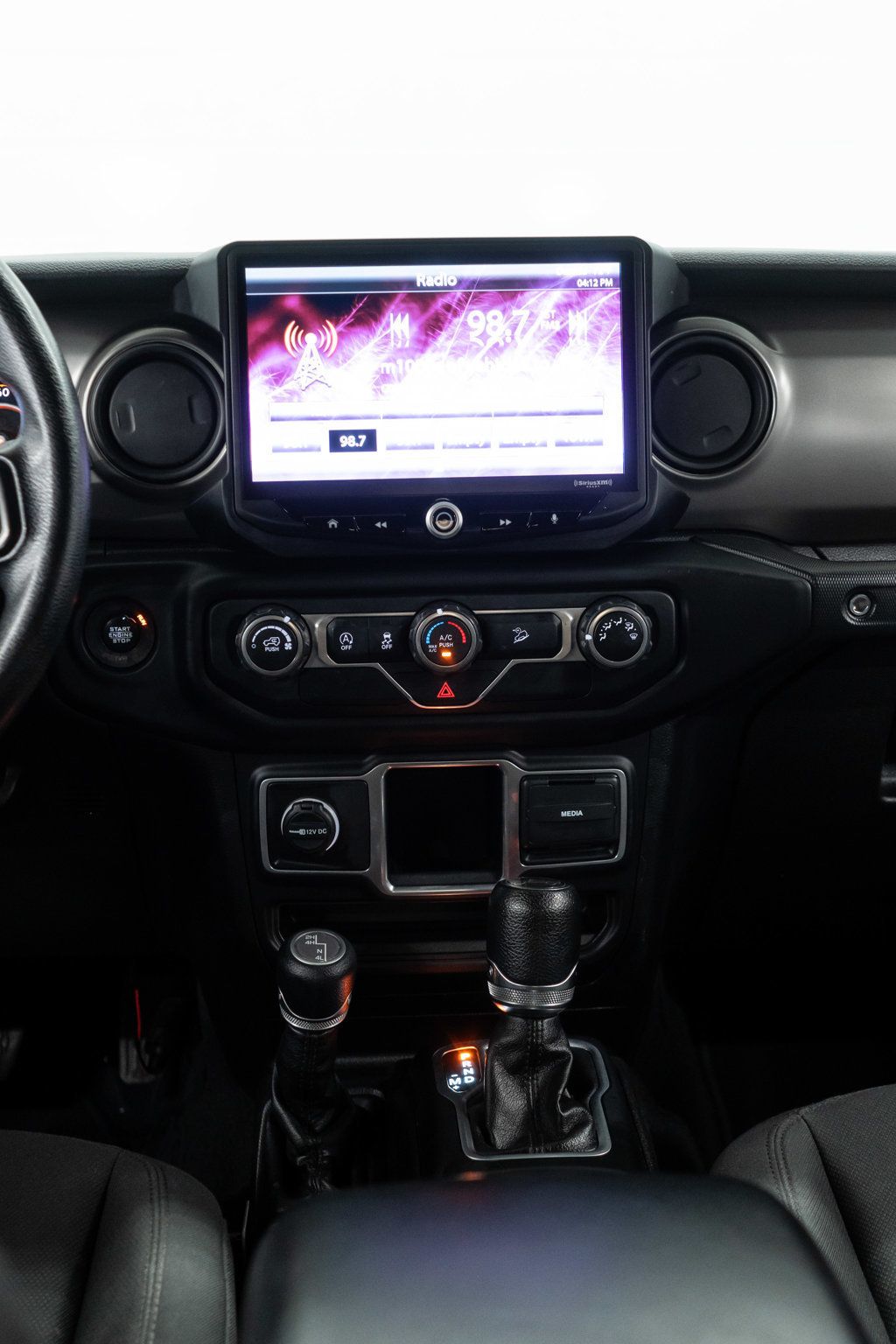 Jeep Wrangler JK photo 14