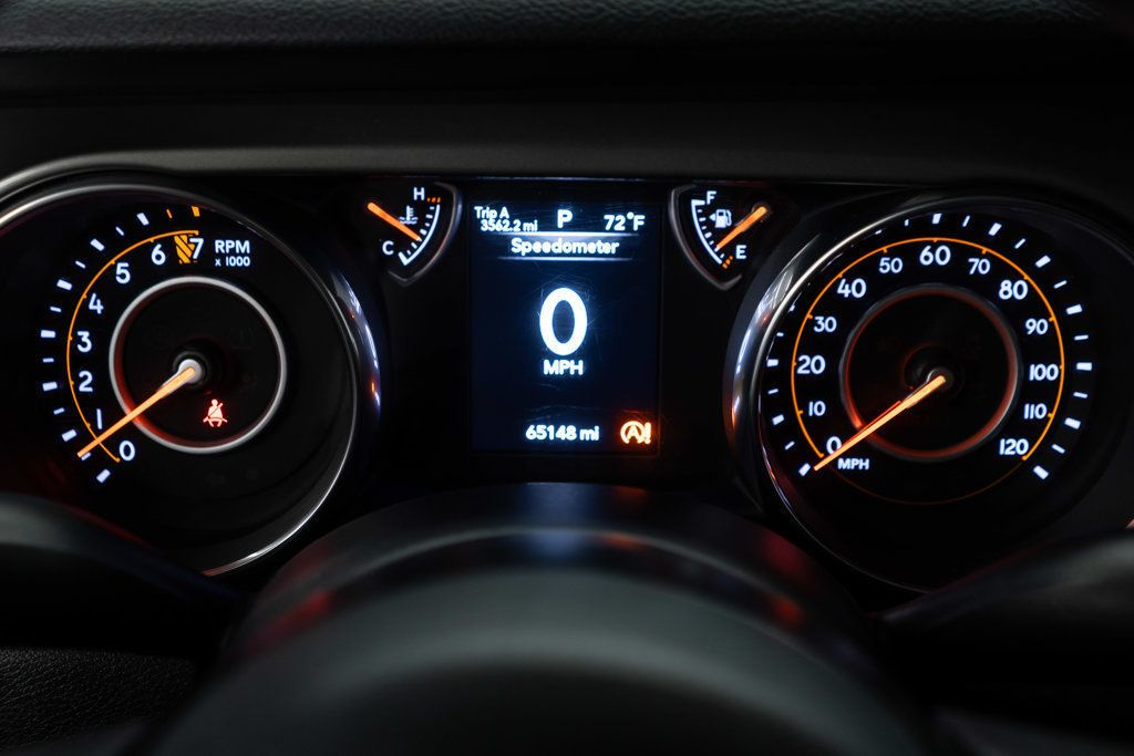 Jeep Wrangler JK photo 15