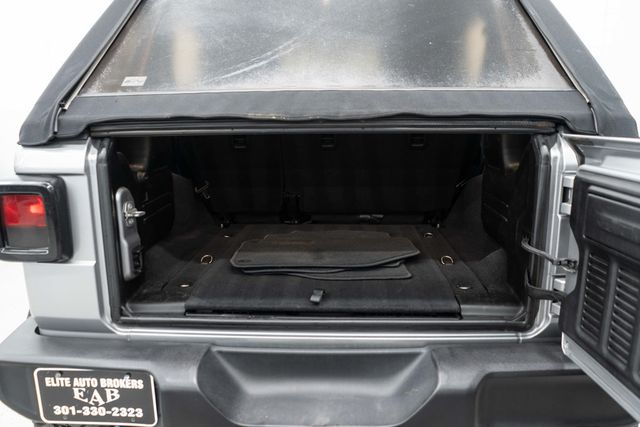 2018 Jeep Wrangler JK Unlimited Sport 4x4 - 23082003 - 35