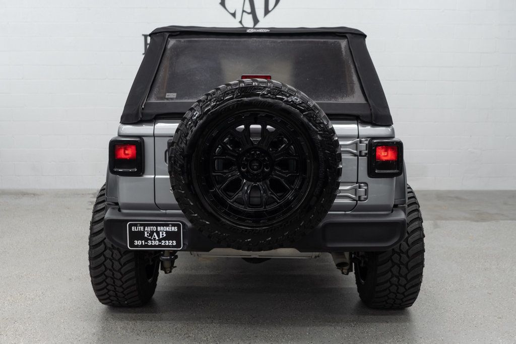 Jeep Wrangler JK photo 4
