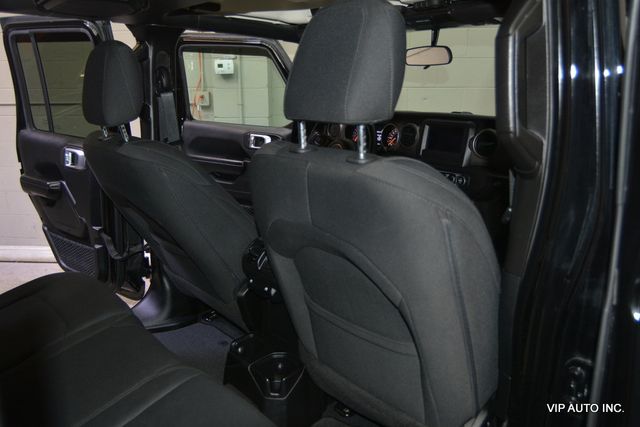 2018 Jeep Wrangler JK Unlimited Sport 4x4 - 22675498 - 19