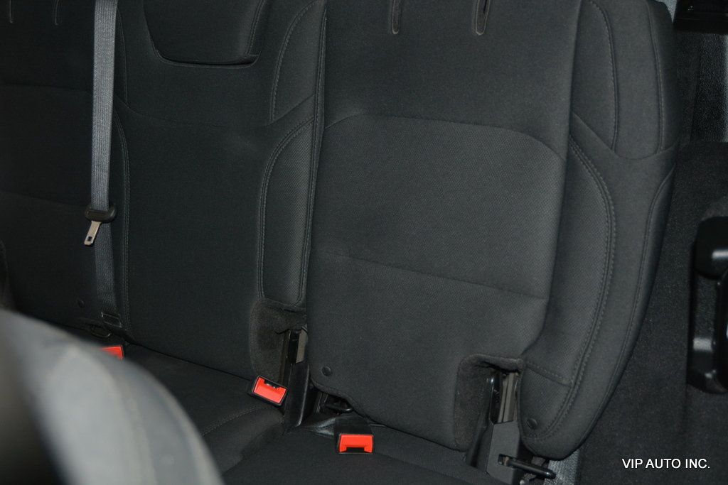 2018 Jeep Wrangler JK Unlimited Sport 4x4 - 22675498 - 23