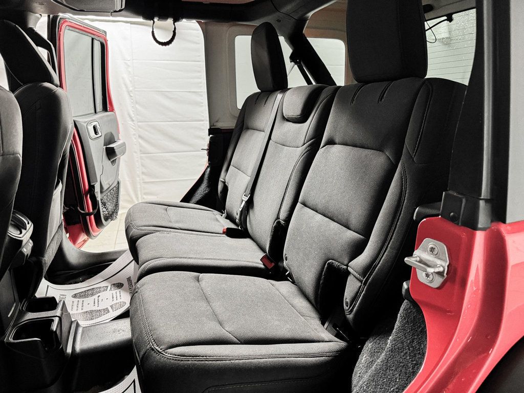 2018 Jeep Wrangler JK Unlimited SPORT 4X4 - 22945431 - 9