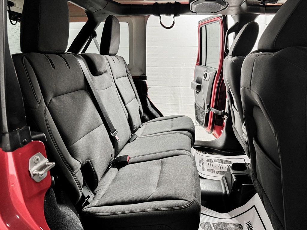 2018 Jeep Wrangler JK Unlimited SPORT 4X4 - 22945431 - 10