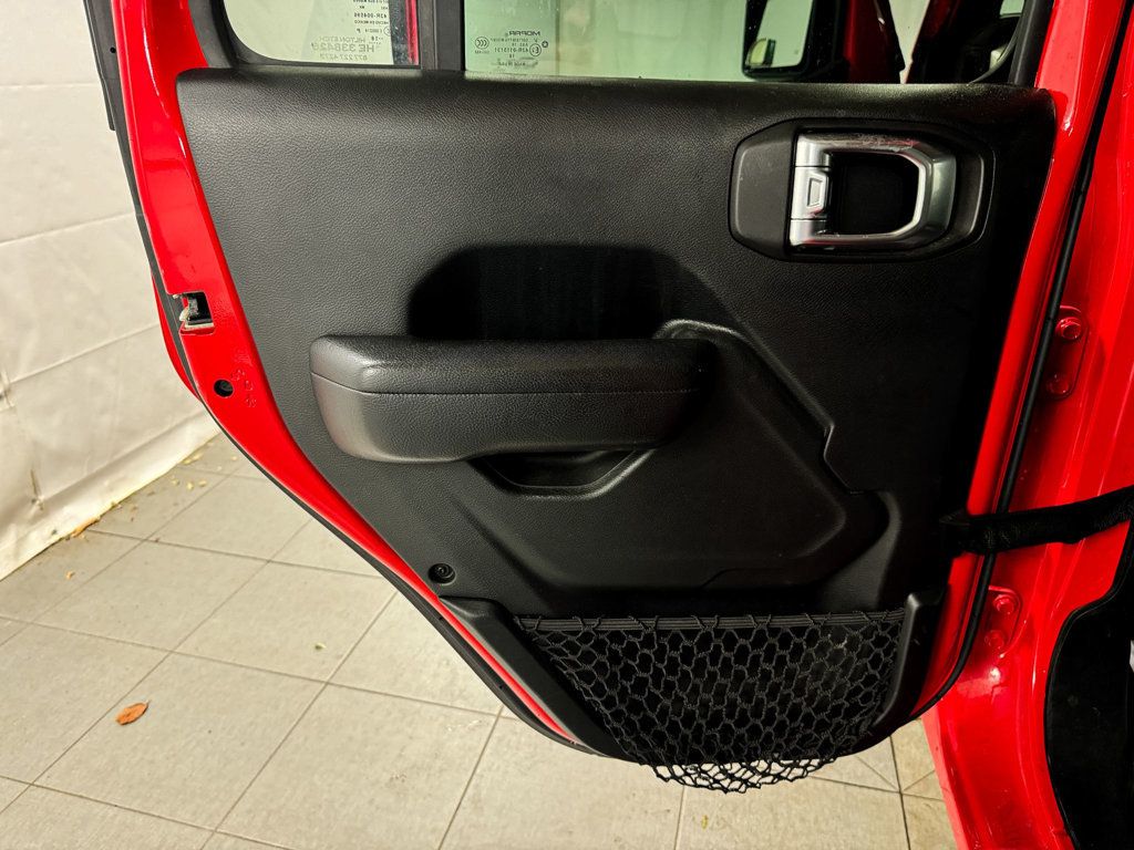 2018 Jeep Wrangler JK Unlimited SPORT 4X4 - 22945431 - 15