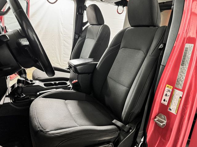 2018 Jeep Wrangler JK Unlimited SPORT 4X4 - 22945431 - 8