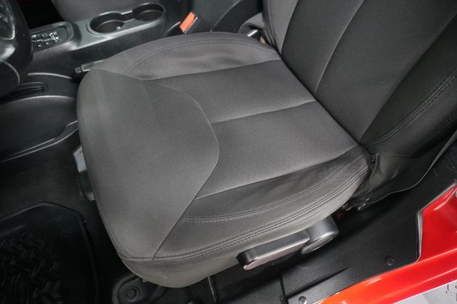 2018 Jeep Wrangler JK Unlimited Sport S 4x4 - 22875321 - 12