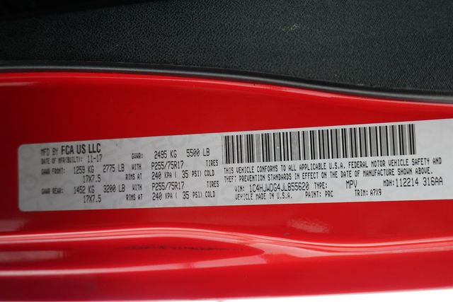 2018 Jeep Wrangler JK Unlimited Sport S 4x4 - 22875321 - 26