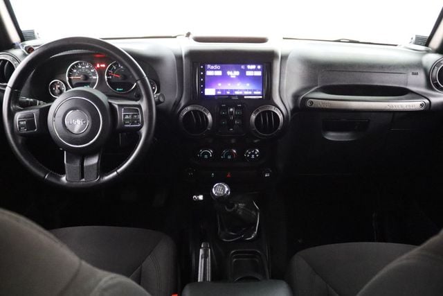 2018 Jeep Wrangler JK Unlimited Sport S 4x4 - 23035883 - 21