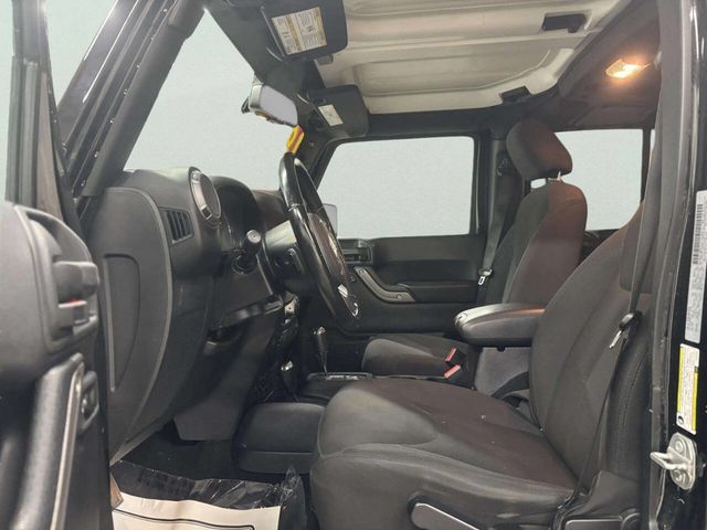 2018 Jeep Wrangler JK Unlimited Sport S 4x4 - 22989122 - 11