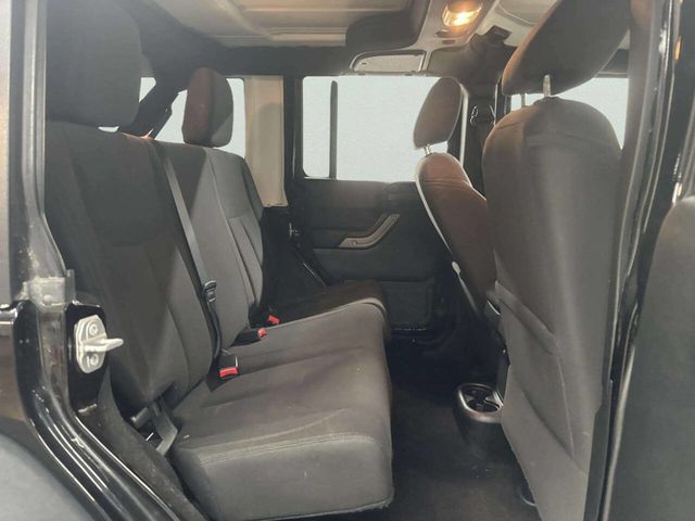 2018 Jeep Wrangler JK Unlimited Sport S 4x4 - 22989122 - 16