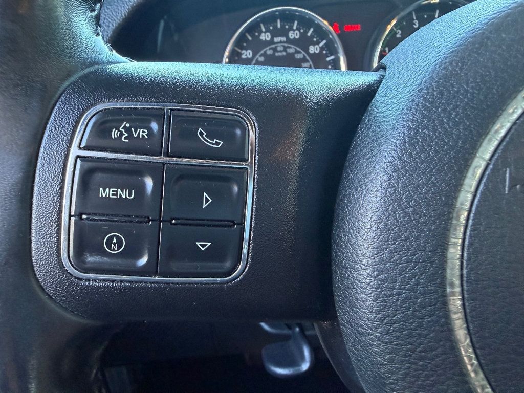 2018 Jeep Wrangler JK Unlimited Sport S 4x4 - 22976448 - 13