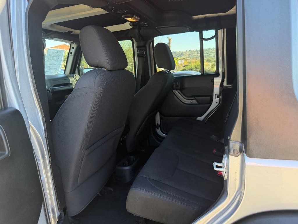 2018 Jeep Wrangler JK Unlimited Sport S 4x4 - 22976448 - 20