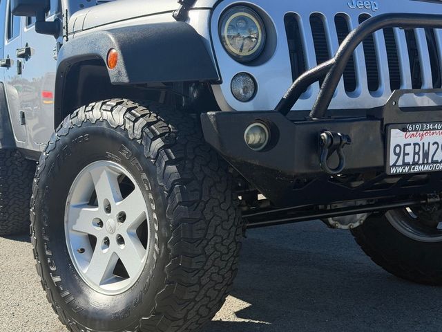 2018 Jeep Wrangler JK Unlimited Sport S 4x4 - 22976448 - 2