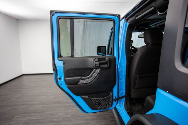 2018 Jeep Wrangler JK Unlimited Sport S 4x4 - 22796451 - 21