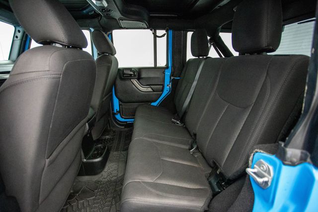 2018 Jeep Wrangler JK Unlimited Sport S 4x4 - 22796451 - 23
