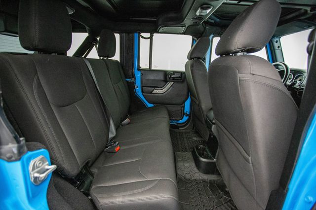 2018 Jeep Wrangler JK Unlimited Sport S 4x4 - 22796451 - 25