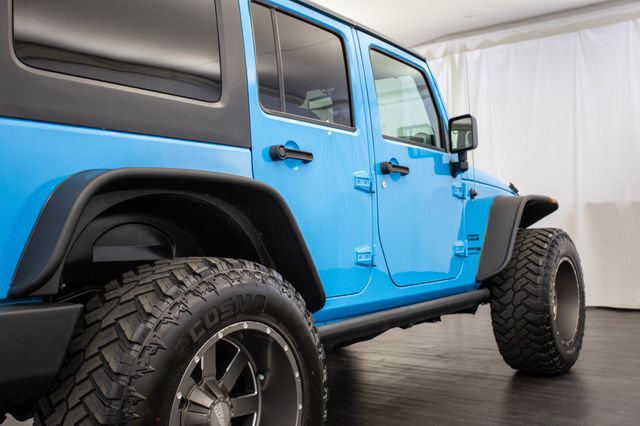 2018 Jeep Wrangler JK Unlimited Sport S 4x4 - 22796451 - 32