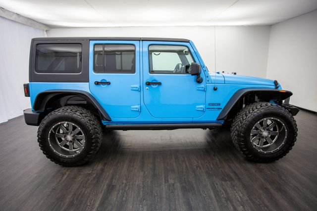 2018 Jeep Wrangler JK Unlimited Sport S 4x4 - 22796451 - 5