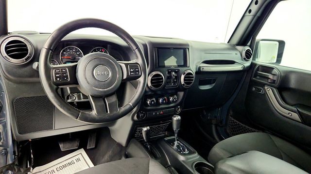 2018 Jeep Wrangler JK Unlimited Sport S 4x4 - 23017532 - 11