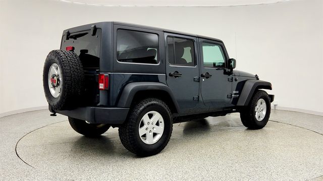 2018 Jeep Wrangler JK Unlimited Sport S 4x4 - 23017532 - 4