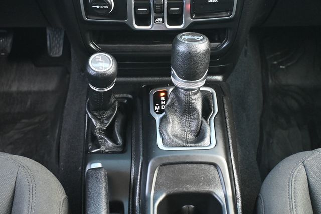 2018 Jeep Wrangler JK Unlimited Sport S 4x4 KING Shocks  - 23011562 - 14