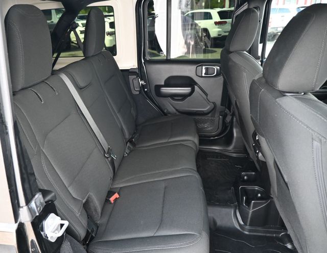 2018 Jeep Wrangler JK Unlimited Sport S 4x4 KING Shocks  - 23011562 - 18