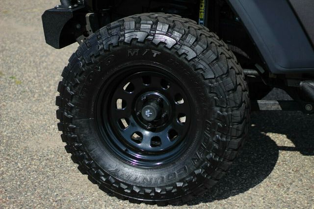 2018 Jeep Wrangler JK Unlimited SPORT S W/ HARD TOP - 22893625 - 35