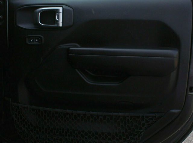 2018 Jeep Wrangler JK Unlimited SPORT S W/ HARD TOP - 22893625 - 5