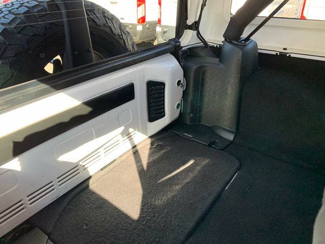 2018 Jeep Wrangler JK Unlimited Unlimited Sahara 4x4 - 22994979 - 33